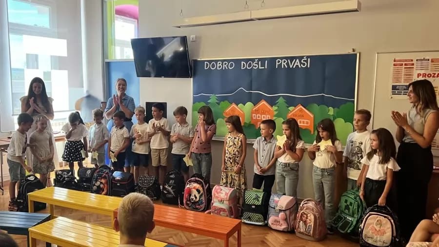 15 novih prvašića krenulo u svoju školsku avanturu u OŠ Ivan Goran Kovačić