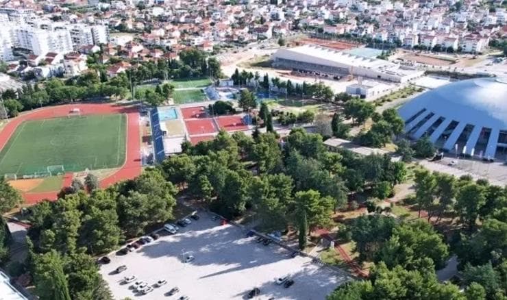 Danas započinju radovi na sanaciji parkirališta na Višnjiku!