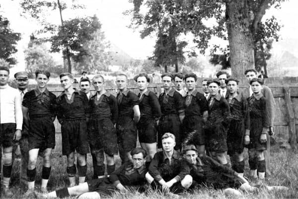 Velika pobjeda karlovačke Olimpije 1929. godine protiv skorašnjeg prvaka Kraljevine! Navijači su i tad bili svakakvi – neki su bodrili, a neki vrij...