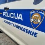Policija upozorava na novi val drskih krađa: Ženama trgaju lančiće usred dana