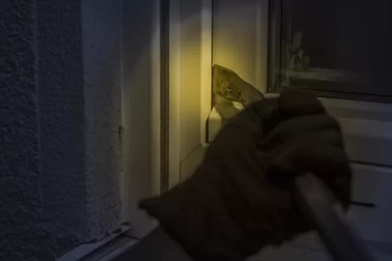 U Gornjim Dubravama provaljeno u kuću