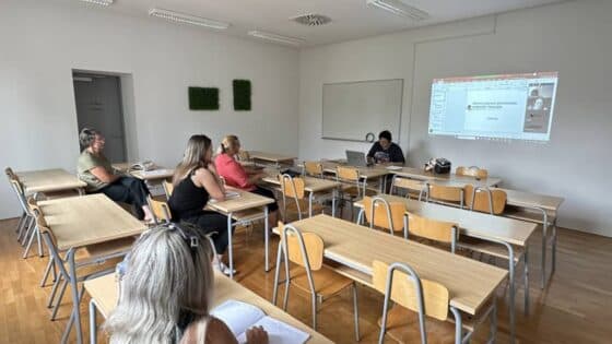 Provedba programa obrazovanja za stjecanje djelomične kvalifikacije njegovatelj/njegovateljica