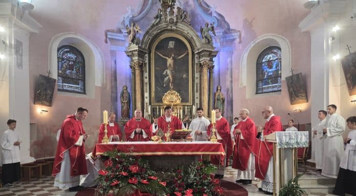Biskup Medo predvodio proslavu Križeve