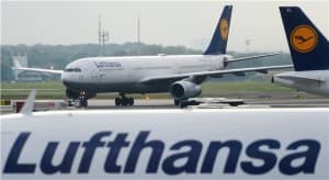Nekoliko ozlijeđenih zbog kvara stajnog trapa Lufthansina Boeinga 787 u Frankfurtu