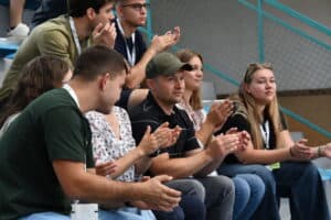 Promjenjivo sa sunčanim razdobljima i mjestimičnom kišom