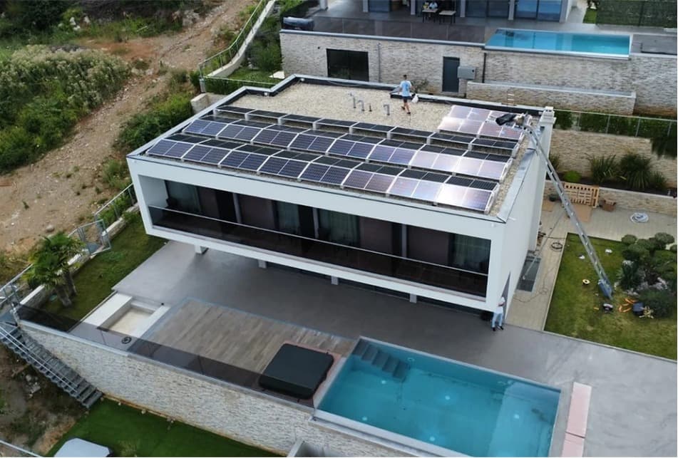 Želite uštedjeti na energiji i biti spremni za budućnost?  EMSO e-mobility solutions iz Velike Gorice, donosi cjelovita energetska rješenja!