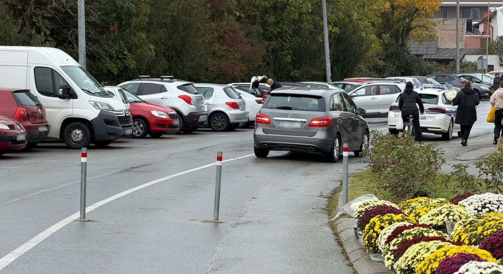 Nema više vožnje Lovrinom kroz Gradsko groblje; uspostavljena nova regulacija prometa