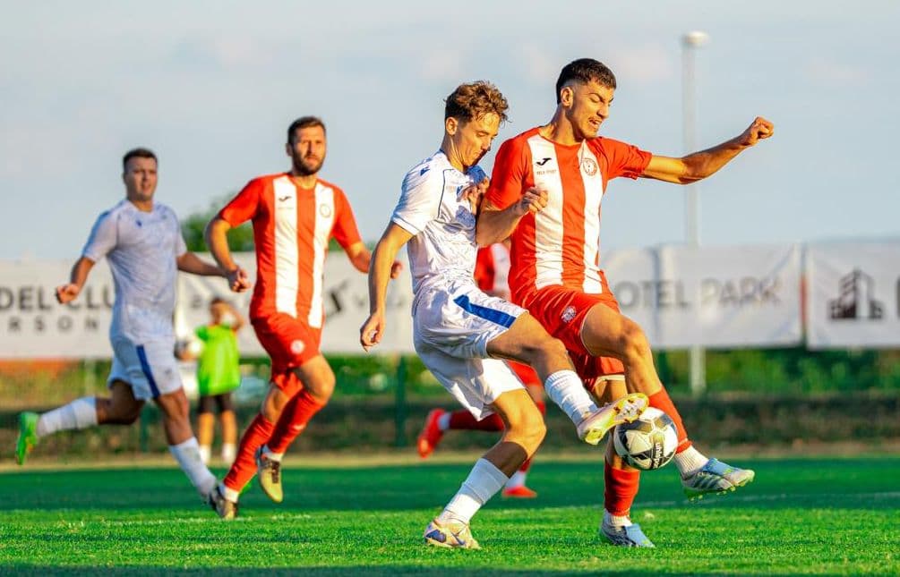 HNK BSK Slavonski Brod, ex Vinogorac, s novim imenom do prve pobjede; slavila i NK Marsonia