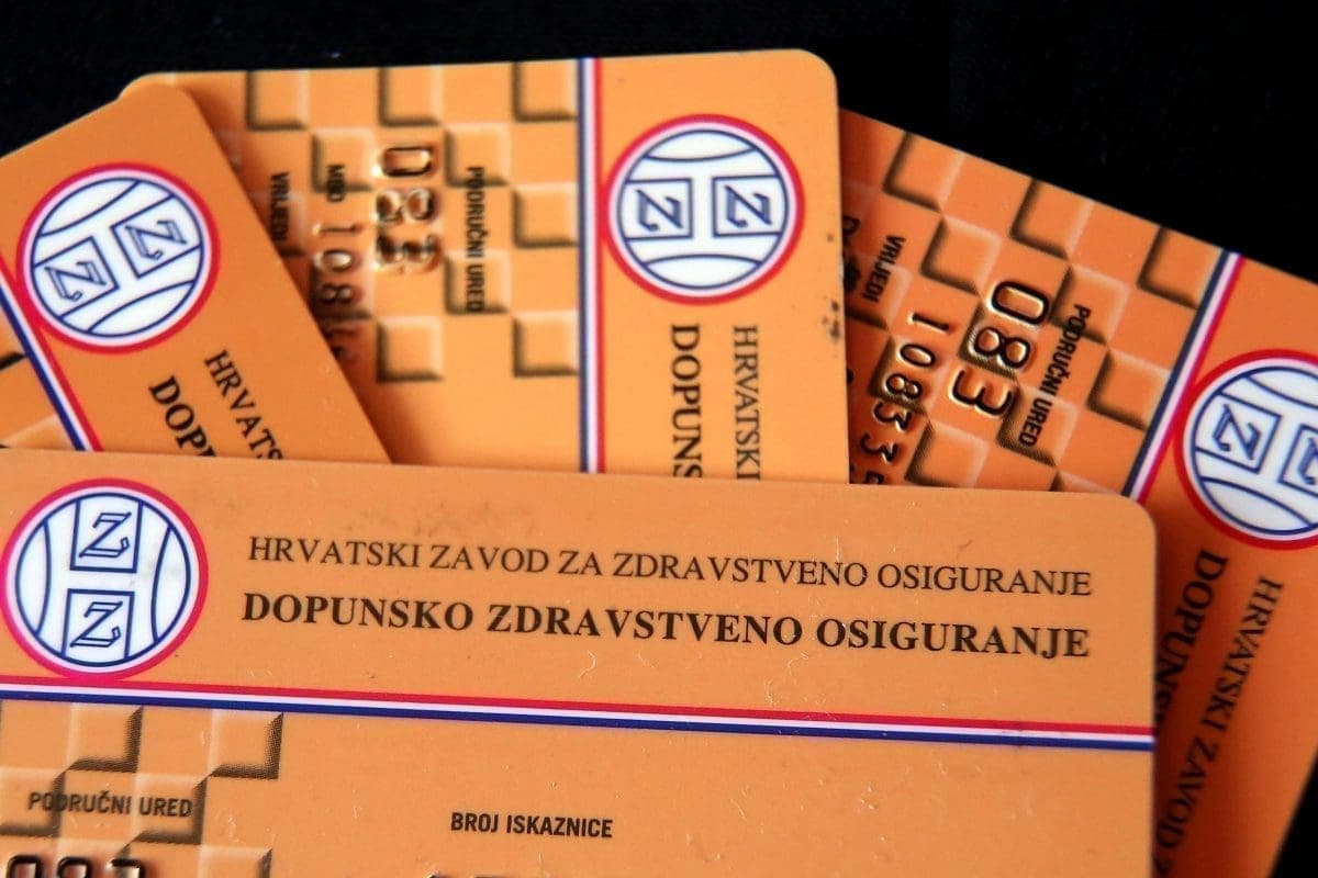 HZZO upozorio na novu prijevaru: Građane zovu i nude besplatna pomagala, posebno ciljaju umirovljenike