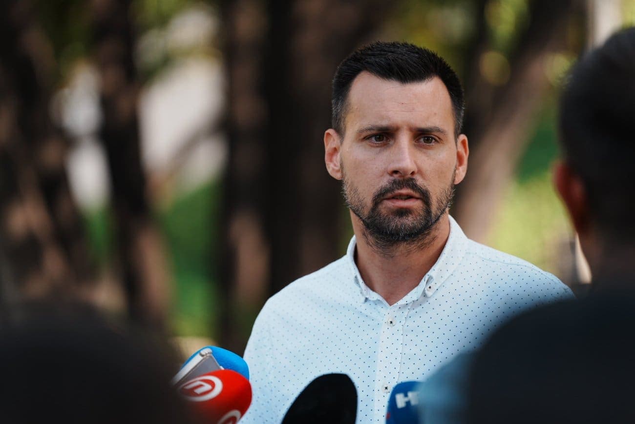Ivošević izvukao Šutin izborni program: „Jedno su govorili navijačima, drugo je pisalo malim slovima“