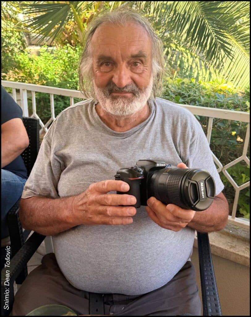 Željka Tutnjevića novim ‘Nikonom’ iznenadili kolege fotografi: “Puno sretnih okidanja!”