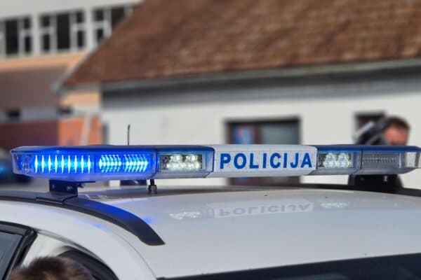 Biciklist s 3,24 promila i 10 prometnih nesreća: Policija objavila tjednu statistiku
