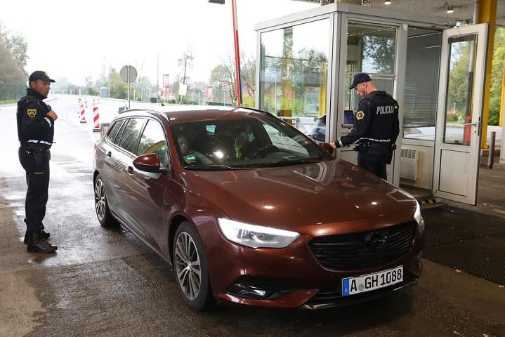 Slovenska vlada ukinula kontrole na granici s Hrvatskom. Reagirali Plenković i EU