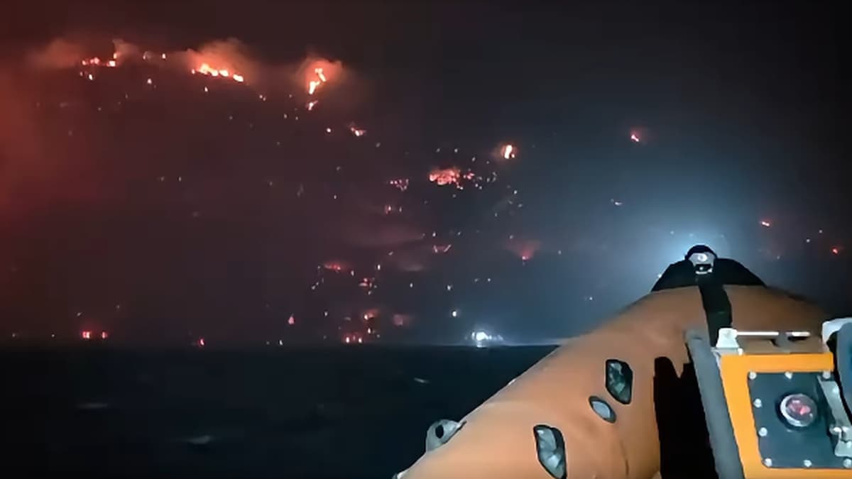 U dramatičnoj noći kod Omiša HGSS evakuirao oko 150 ljudi (VIDEO)